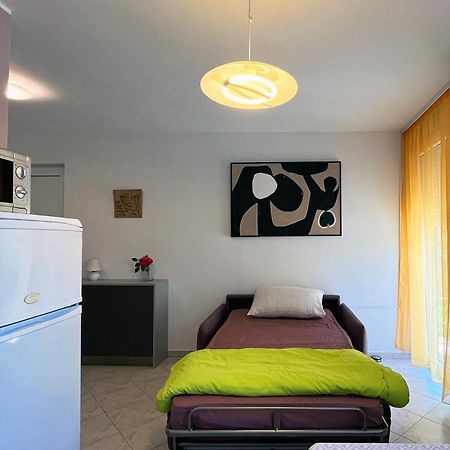Holiday Apartment For Families And Couples In Pula, Stinjan Exterior foto